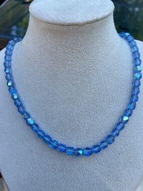 VTG Blue Faceted Glass Bead Necklace - Elegant Women's Jewelry